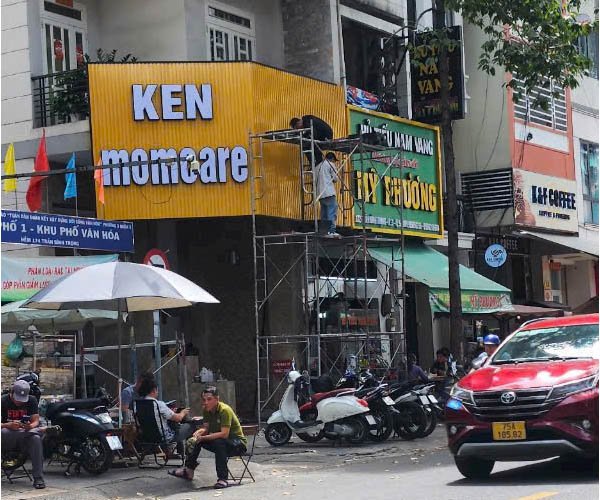 sua bang hieu quan 11